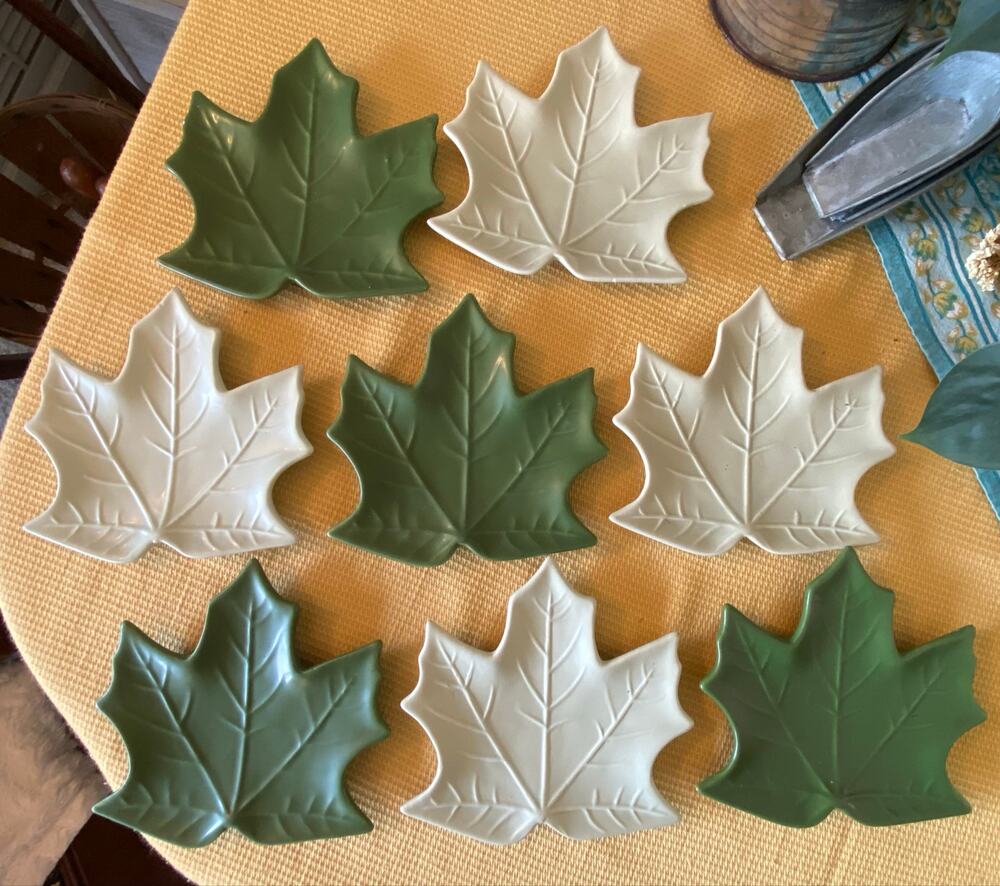 IQ Accessories 4 Maple Leaf Stoneware Plates Two Shades of Green Fall Plates